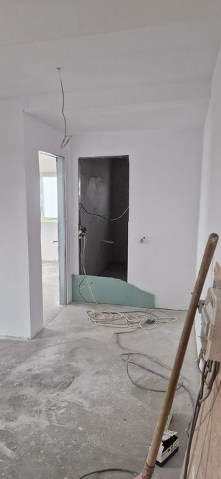 Apartament 3 camere de vânzare 73m pătrați