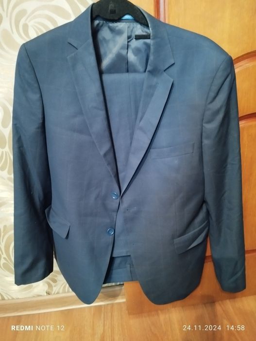 Мужской костюм 48 р