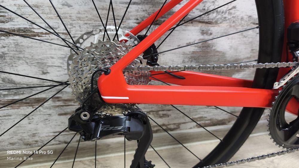 Карбонов шосеен велосипед BMC Teammachine SLR Disc 105 Di2 Mavic | 47