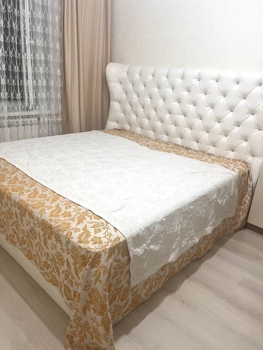 Продаю кровать с ортопедическим матрасом (Белоруссия)