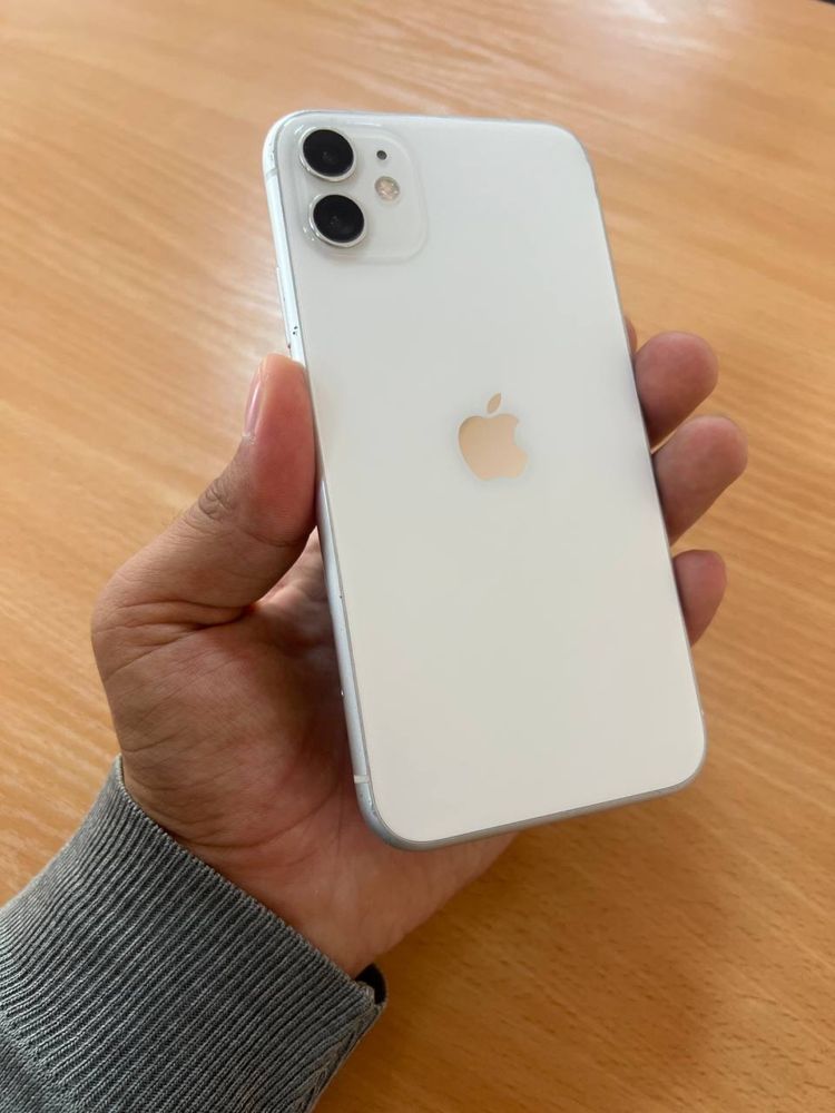 iphone 11  64gb b/u