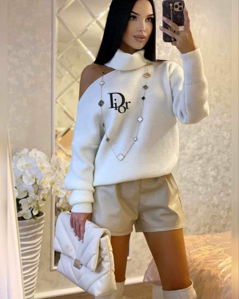 Дамски блузи Dior Louis Vuitton Chanel Guess