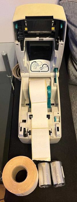 Imprimantă de etichete Zebra TLP2824 Plus –compactă, rapidă și fiabilă