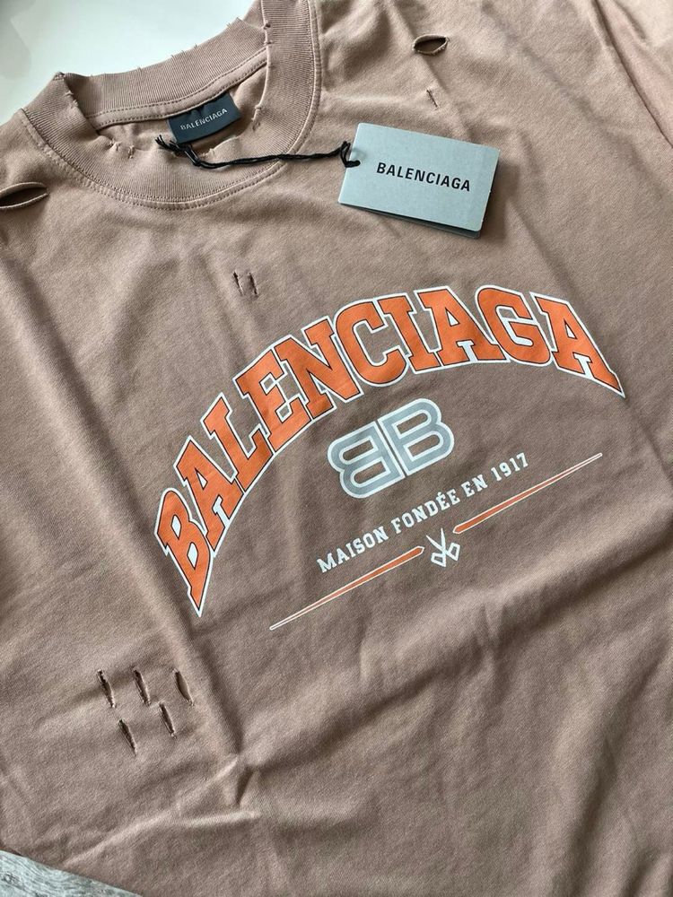 Мъжка тениска B*a*l*e*n*c*i*a*g*a