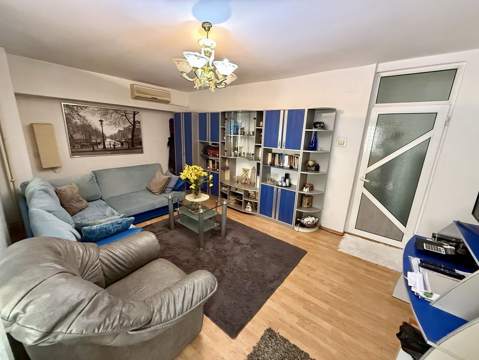 Apartament 3 camere ,2bai,mobilat utliat , etaj 1, Unirii Nord