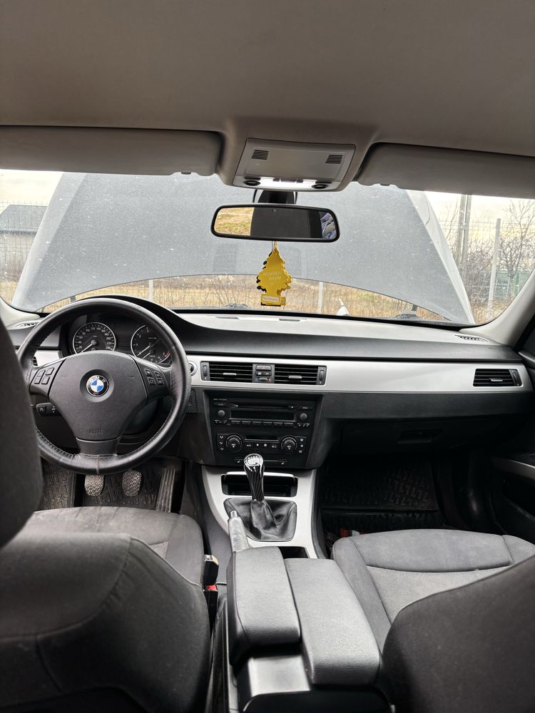 Piese bmw e90 320i n46