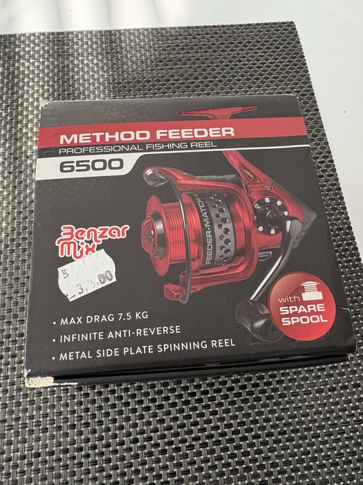 Vand mulineta benzar method feeder (SCUFITA)