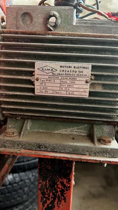 Moara cereale pe cardan si electrica