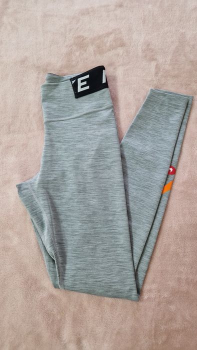 Спортни дрехи Nike