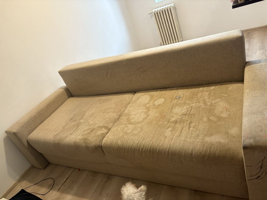 Canapea 2 persoane crem