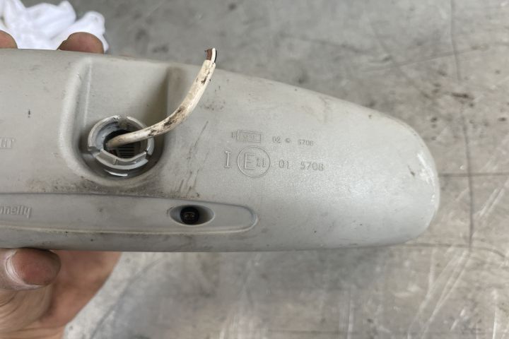 Oglinda retrovizoare parbriz E11015708 / E11 01 5708 Renault Laguna a