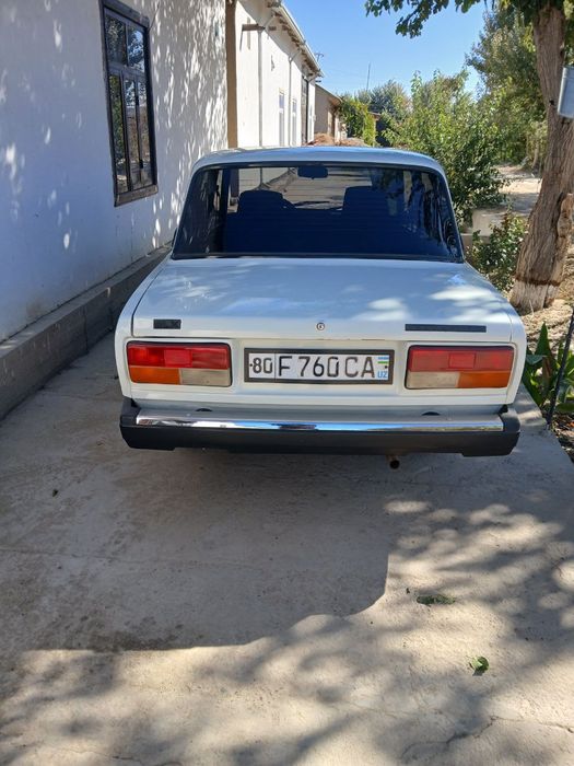 Ваз 2107 сотилади