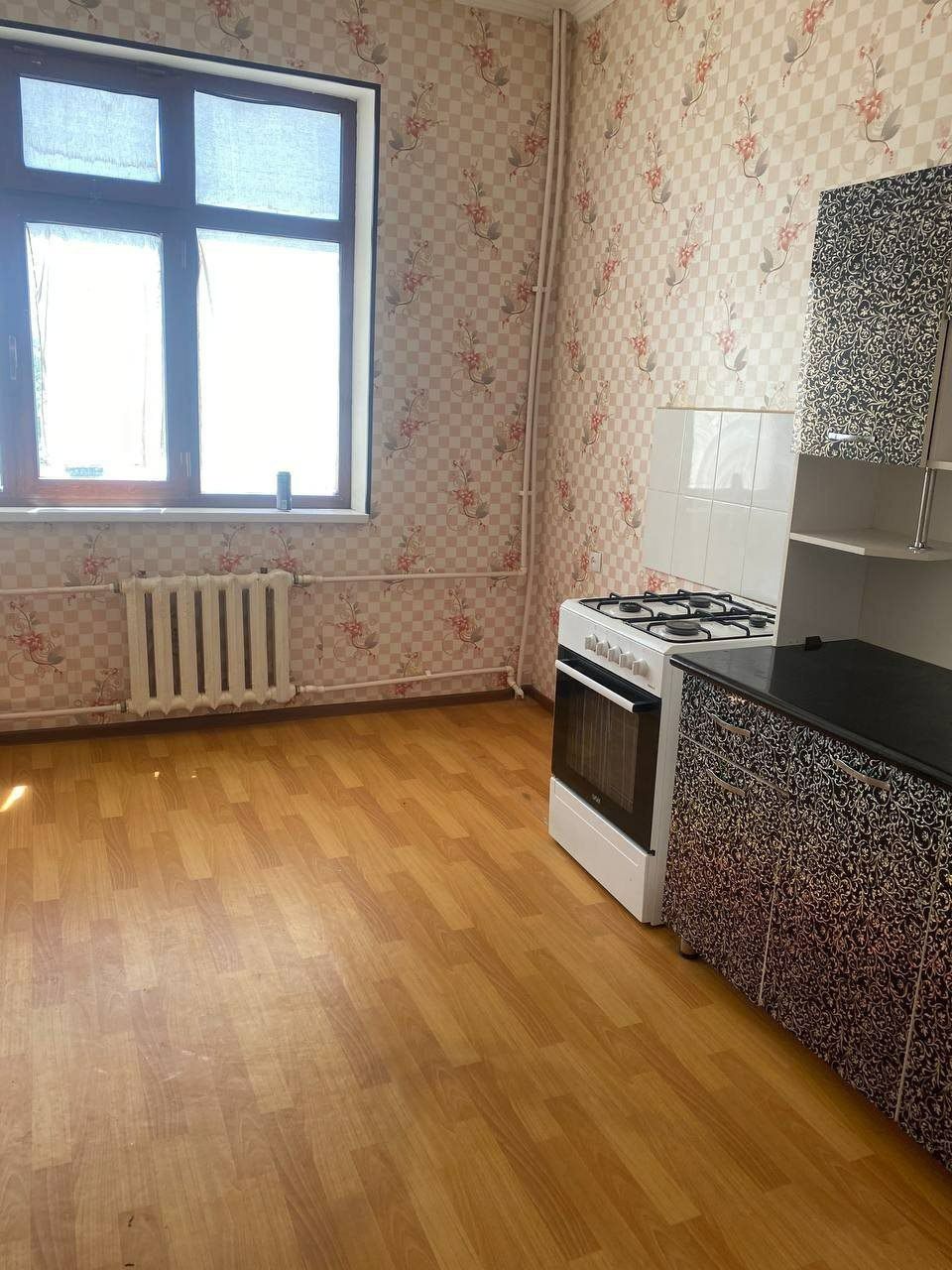Srochna Kvartira Sotiladi!