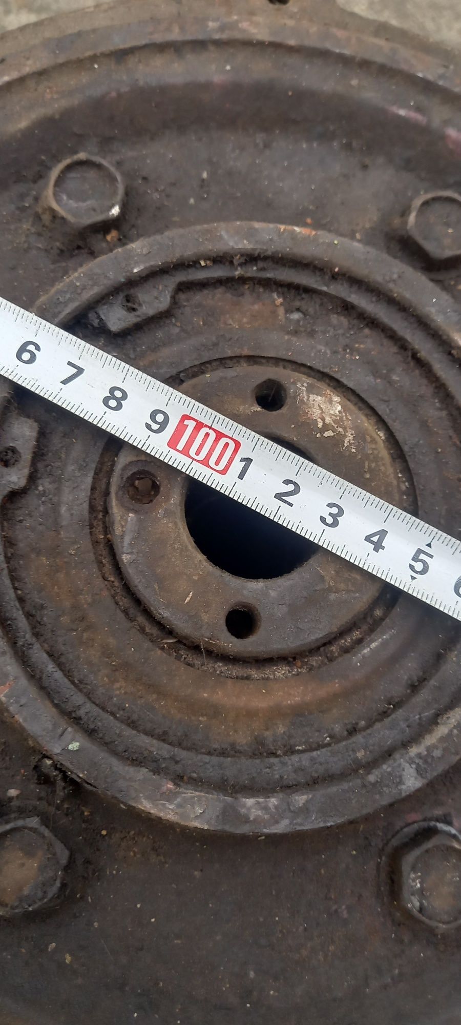 reductor inversor raport 1 la 1 cu fulie 30 cm