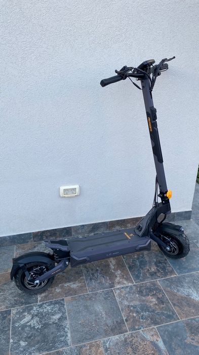 Trotineta Ausom L2 Max Dual Motor cu cutie!
