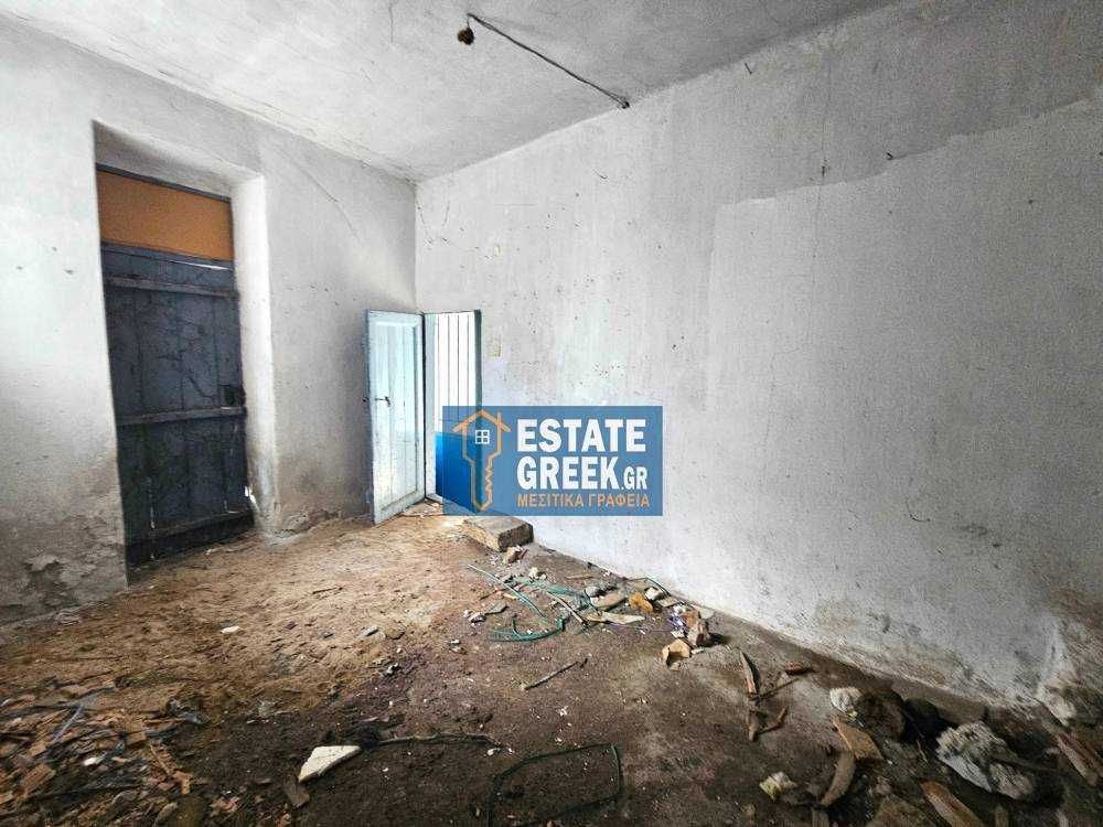ПРОДАВА се самостоятелна къща от 88 кв.м. в Никисиани Кавала