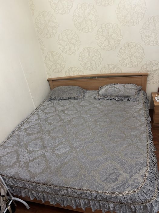 Продам спальный гарнитур в хорошем состоянии