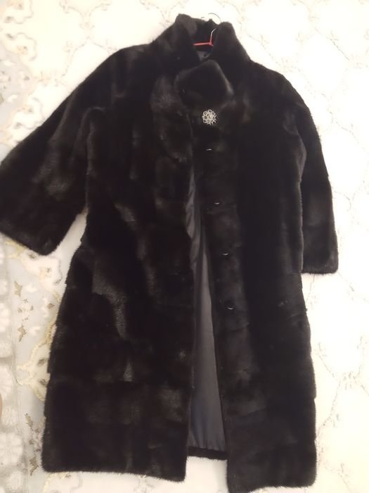 Продается Норковая шуба с шапкой вместе