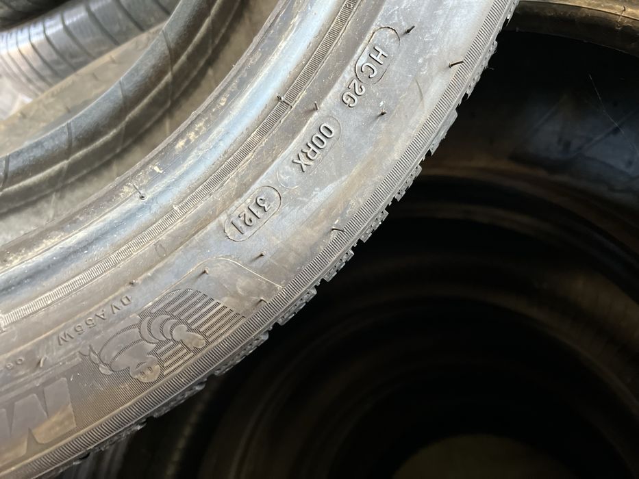 Două anvelope m+s 205/55R19 Michelin!