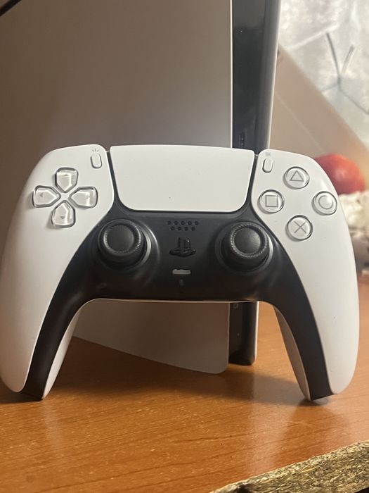 vand ps5 slim plus cabluri si controler