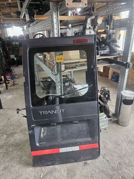 Ușă stânga spate modelul mic ford transit