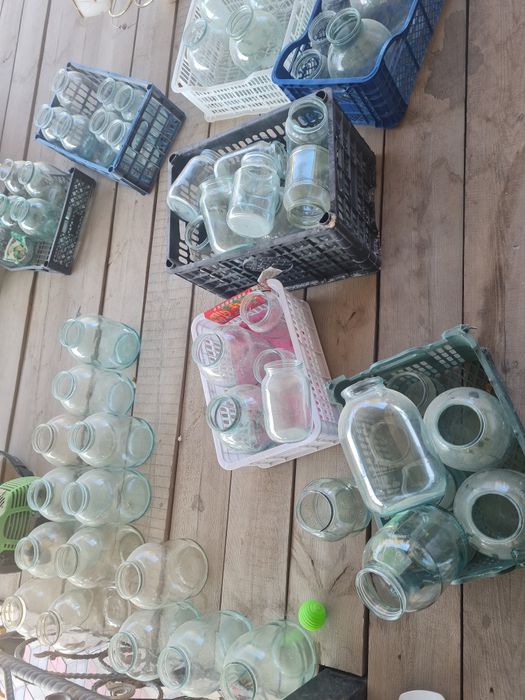 Банки по 100тг. 3л, 2л, 1л