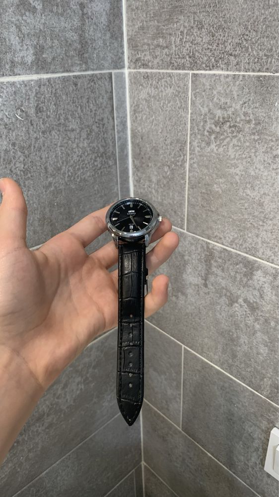 Casio часы  люксовые новые