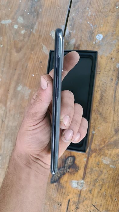 SAMSUNG S20 8гб 128гб