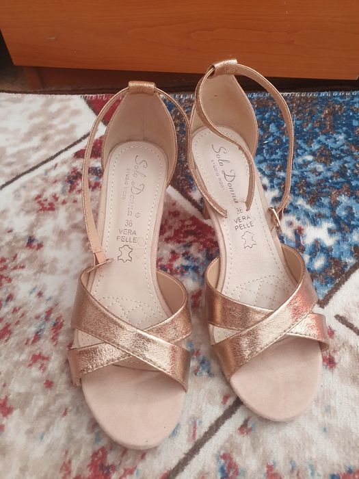 Sandale toc mic benvenuti