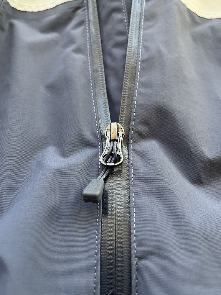 The North Face : DryVent Jacket S / Оригинал