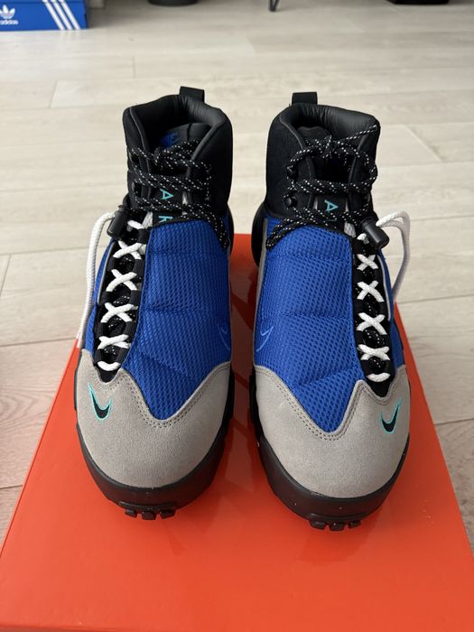 Nike sacai magmascape