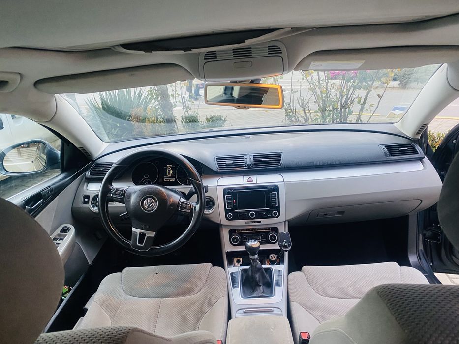 Vand 2 masini passat b6 an 2010 1.6 si un citroen C4 2010 1.6,