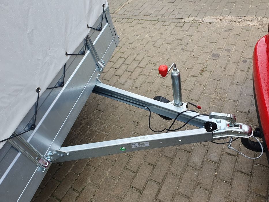 Remorca Repo QED cu Prelata L3x1l,6xh1,5m 750kg