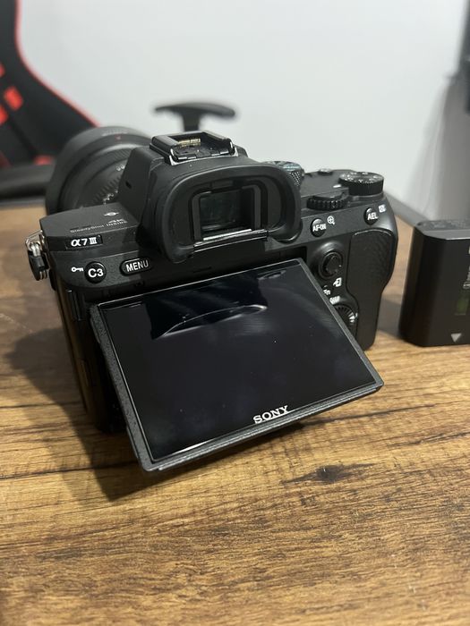 Sony a A7 iii ca Nou. 8784 de cadre in 3 ani.