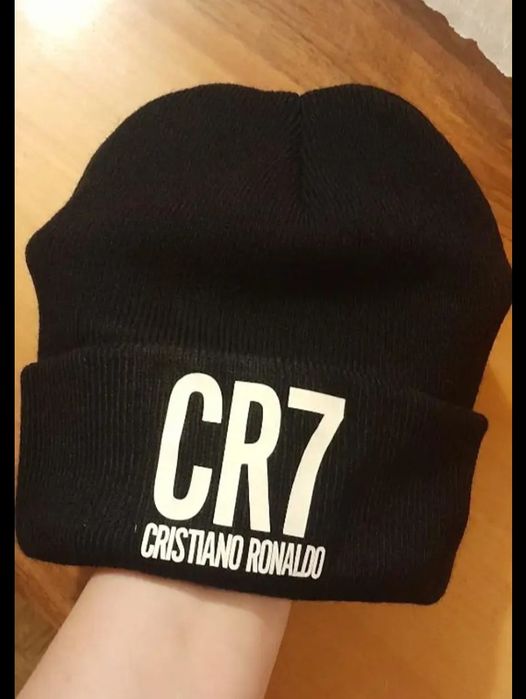 Căciulă Cristiano Ronaldo ediție limitată