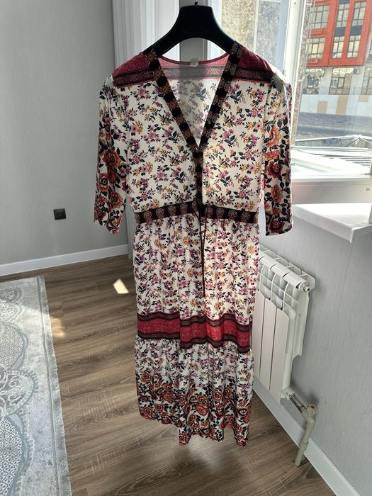 Көйлек платья тап таза 1 рет киілген койлектер сатылады