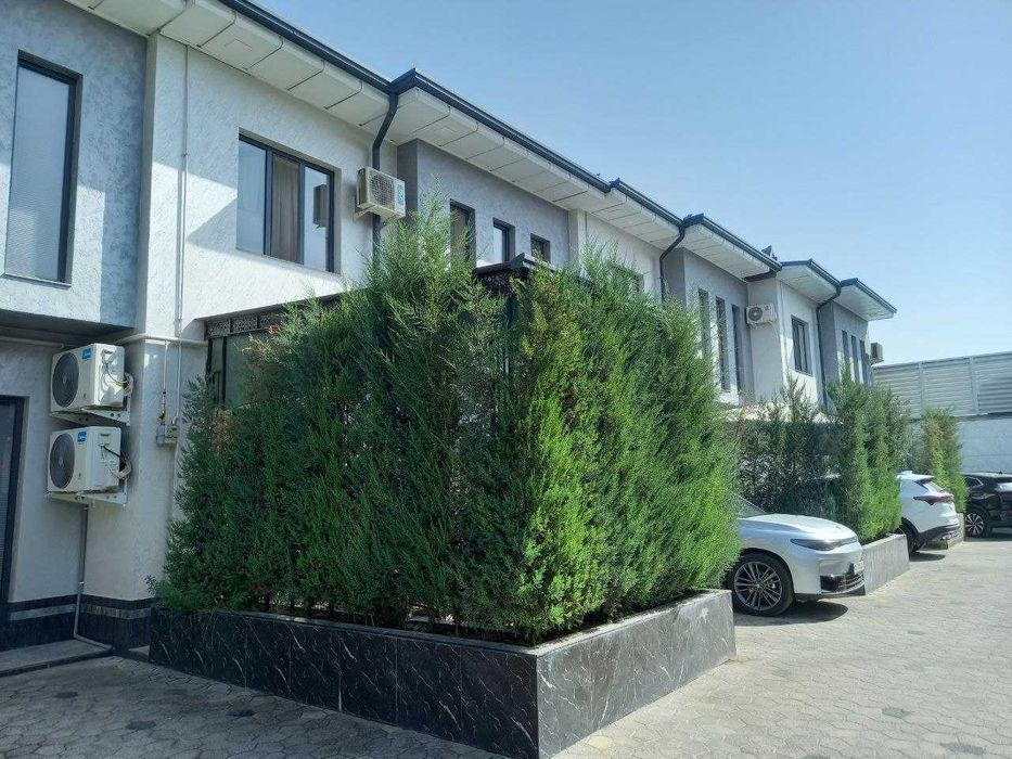 Продаётся Коттедж 2 этажный в коттеджем городке