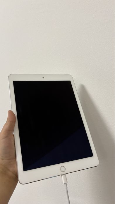 Vand tableta ipad air 2 apple