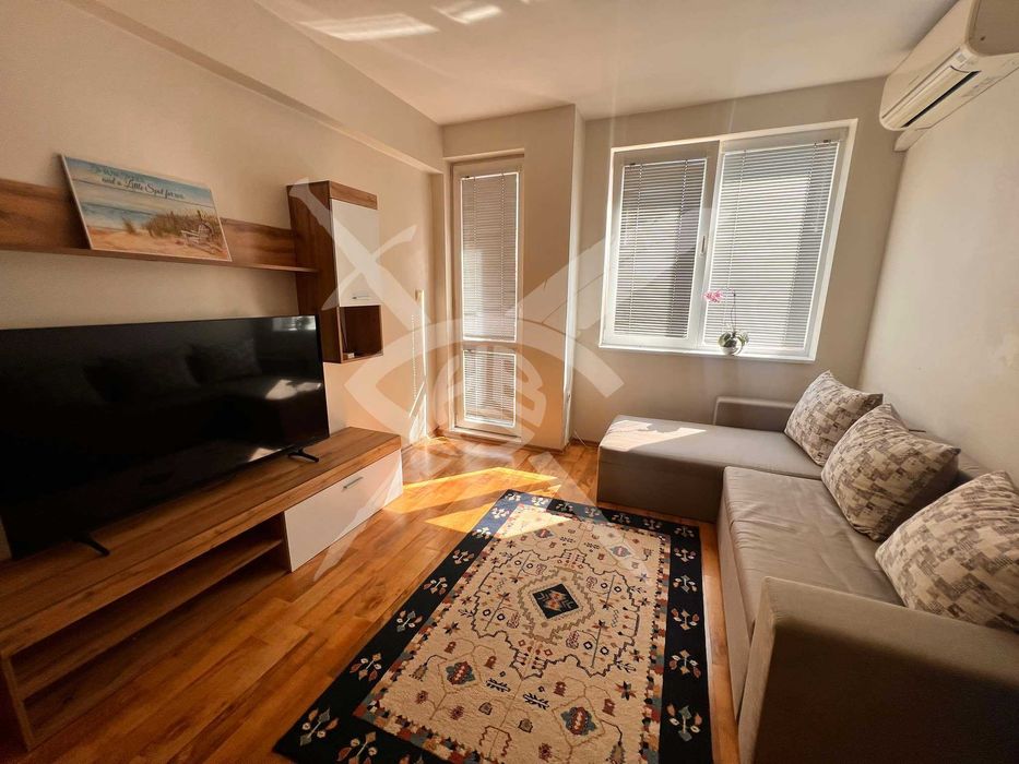 Дава се под наем Двустаен апартамент в Варна, Зимно кино Тракия - 50 кв.м за 420 € - Снимка #1