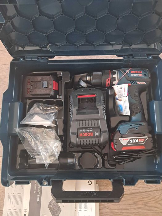 Masina de gaurit / Bormasina cu 2 acumulatori Bosch GSR 18V-60 FG Noua