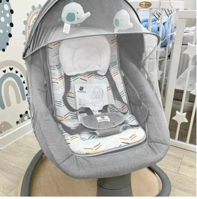 Шезлонг для малыша фирмы Mastela