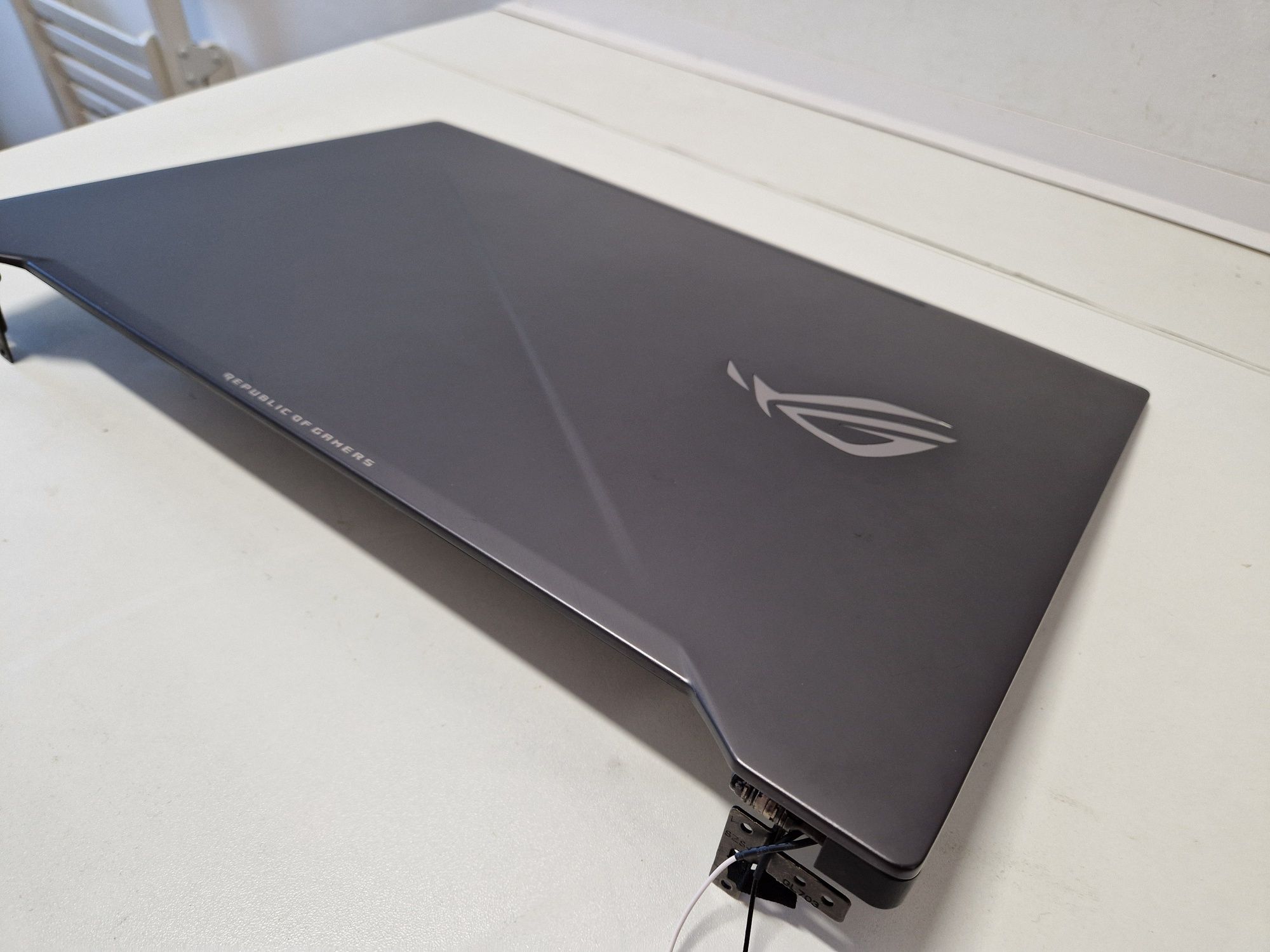 Display 17.3" FHD Asus ROG Strix GL703GM, carcasa completa impecabila