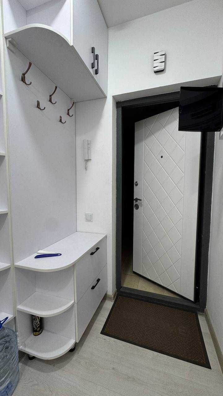 Golden HOuse Assalom Sohil 3 комнатная 4 окна сквозная чистая квартира
