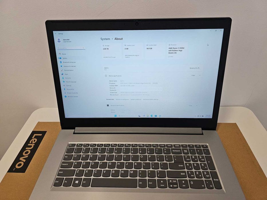Laptop LENOVO IdeaPad L340 AMD Ryzen 5 17" 16GB RAM SSD 256GB+HDD 2TB