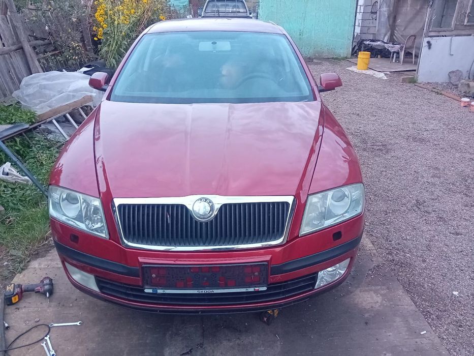 Vând skoda Octavia 2