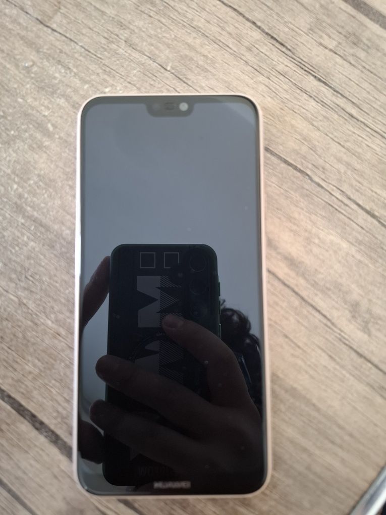 Huawei p20 lite tureskiy