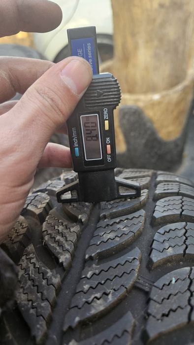 4бр гуми 185 65 15 дебика