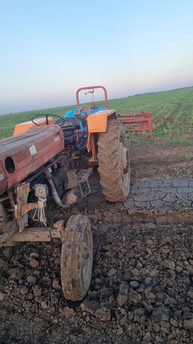 Vand tractor Massey Ferguson 165