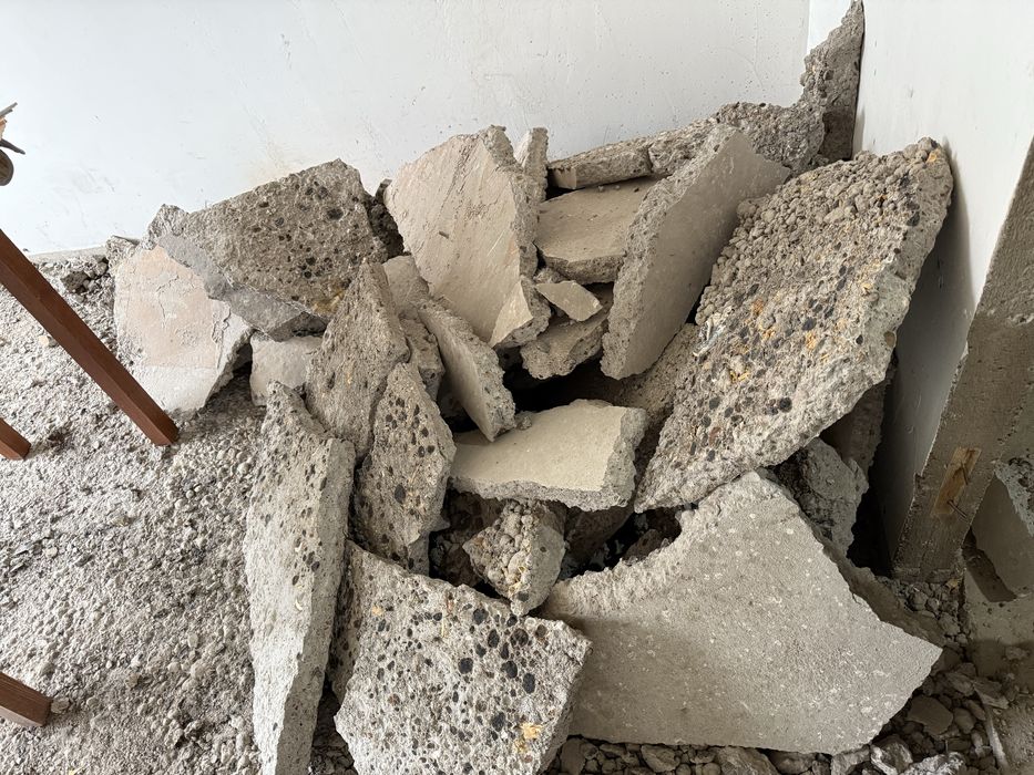 Дешево продам бут