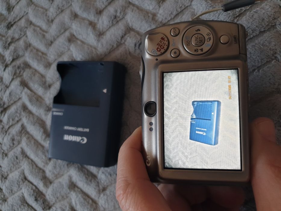 Aparat foto digital Canon ixus 900 Ti